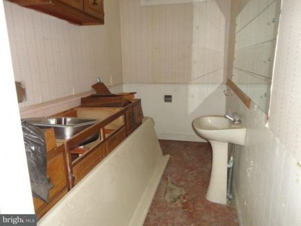 downstairs bathroom